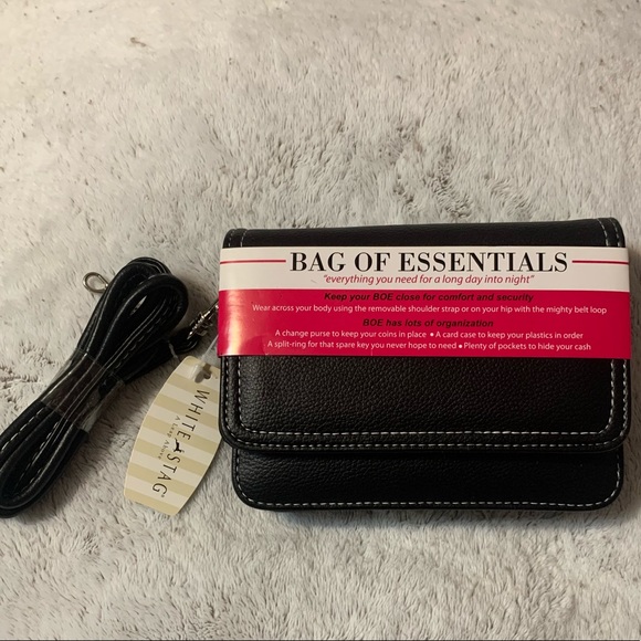✨NEW Essentials Wallet - Picture 1 of 7